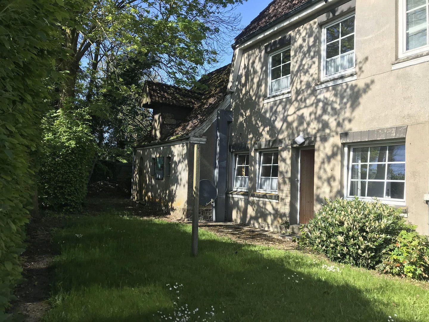 Prodej domu 244 m², pozemek 800 m², Treenestraße 58, Treia, Šlesvicko-Holštýnsko Prodej domu 244 m², pozemek 800 m², Treenestraße 58, Treia, Šlesvicko-Holštýnsko