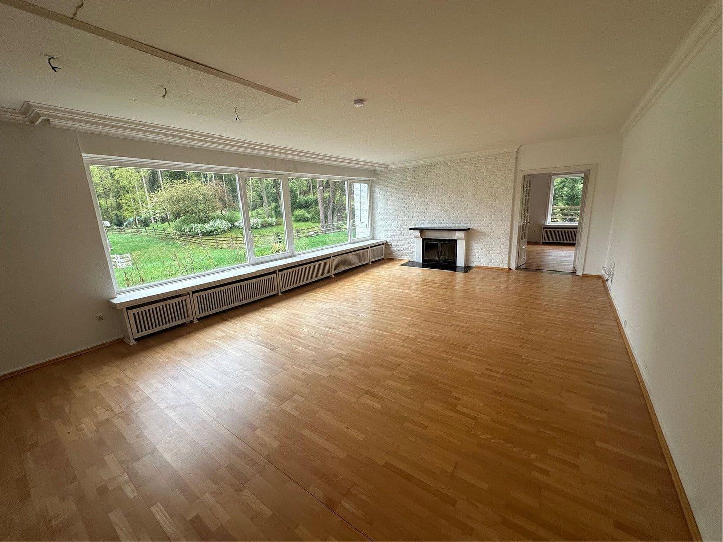 Pronájem domu 170 m², pozemek 1.400 m², Bendestorf, Dolní Sasko Pronájem domu 170 m², pozemek 1.400 m², Bendestorf, Dolní Sasko