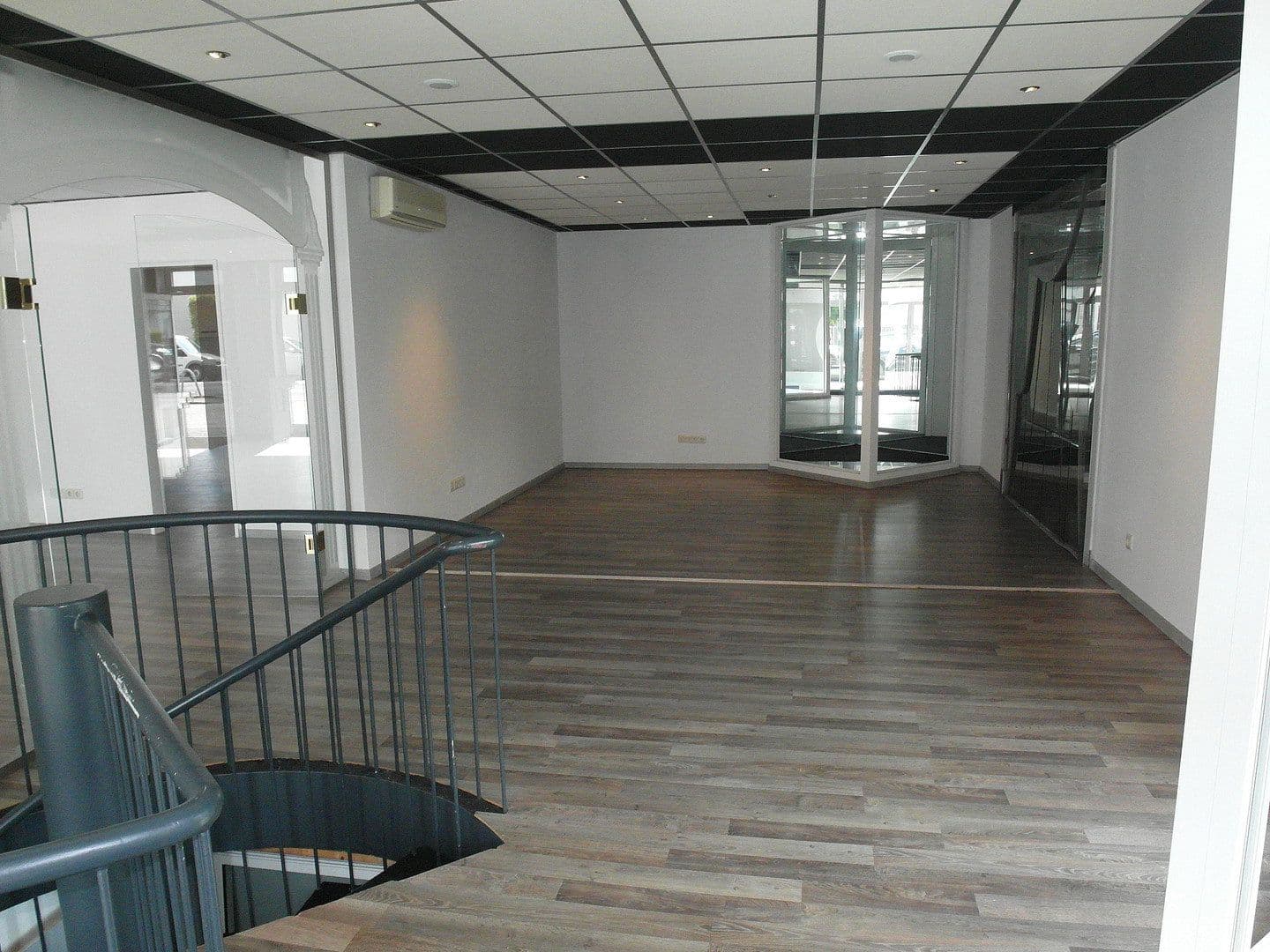 Pronájem kanceláře 180 m², Neusser Straße 26, Meerbusch, Severní Porýní-Vestfálsko Pronájem kanceláře 180 m², Neusser Straße 26, Meerbusch, Severní Porýní-Vestfálsko