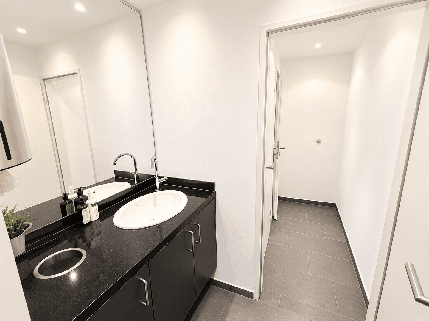 Pronájem kanceláře 101 m², Große Elbstraße 42, Hamburg, Hamburg Pronájem kanceláře 101 m², Große Elbstraße 42, Hamburg, Hamburg