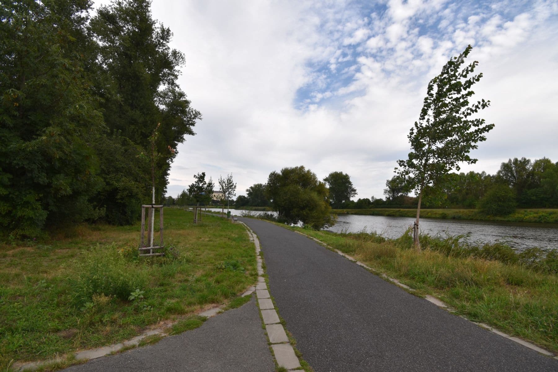 Prodej bytu 2+1 63 m², Říční, Nymburk, Středočeský kraj Prodej bytu 2+1 63 m², Říční, Nymburk, Středočeský kraj