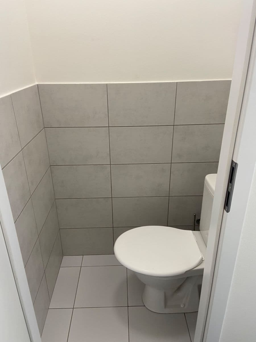 Pronájem bytu 1+1 38 m², Stavbařů, Roudnice nad Labem, Ústecký kraj Pronájem bytu 1+1 38 m², Stavbařů, Roudnice nad Labem, Ústecký kraj