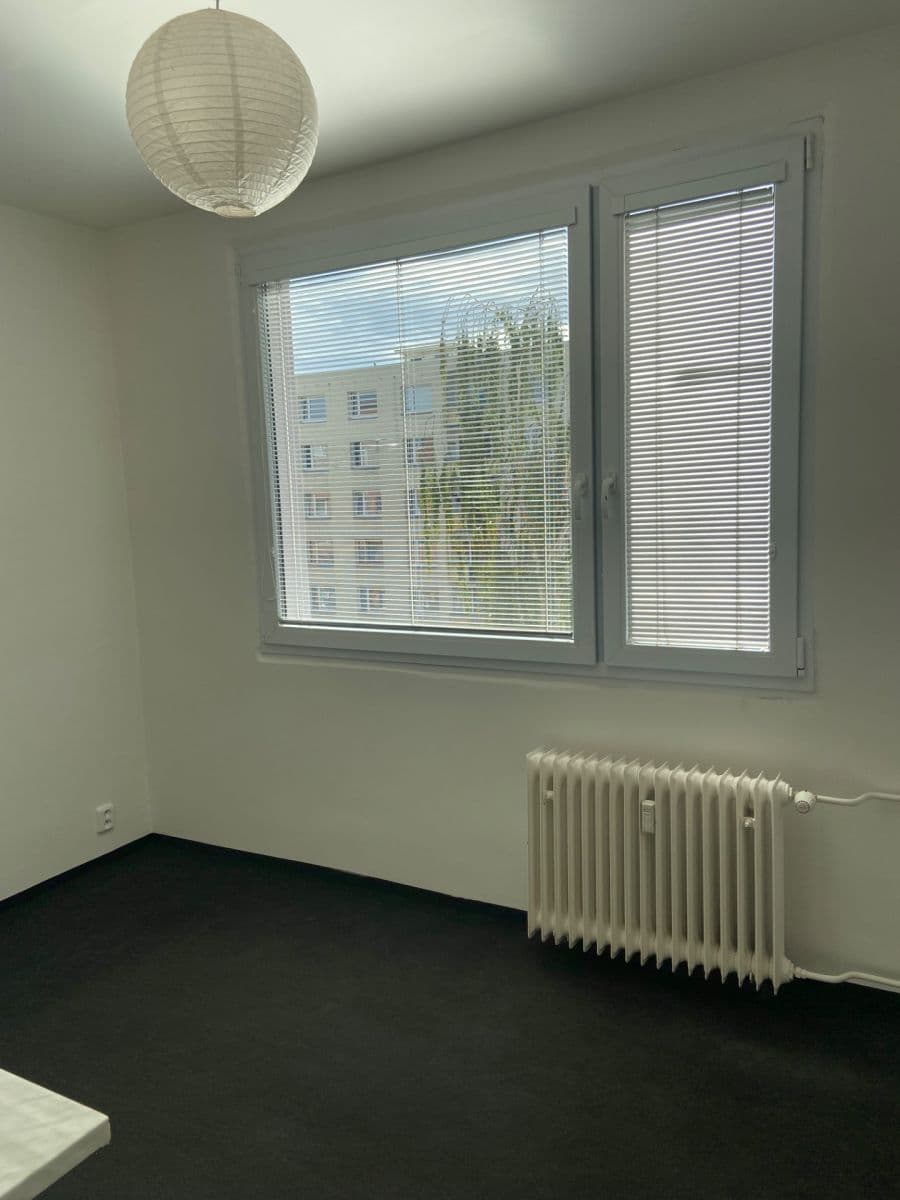 Pronájem bytu 1+1 38 m², Stavbařů, Roudnice nad Labem, Ústecký kraj Pronájem bytu 1+1 38 m², Stavbařů, Roudnice nad Labem, Ústecký kraj