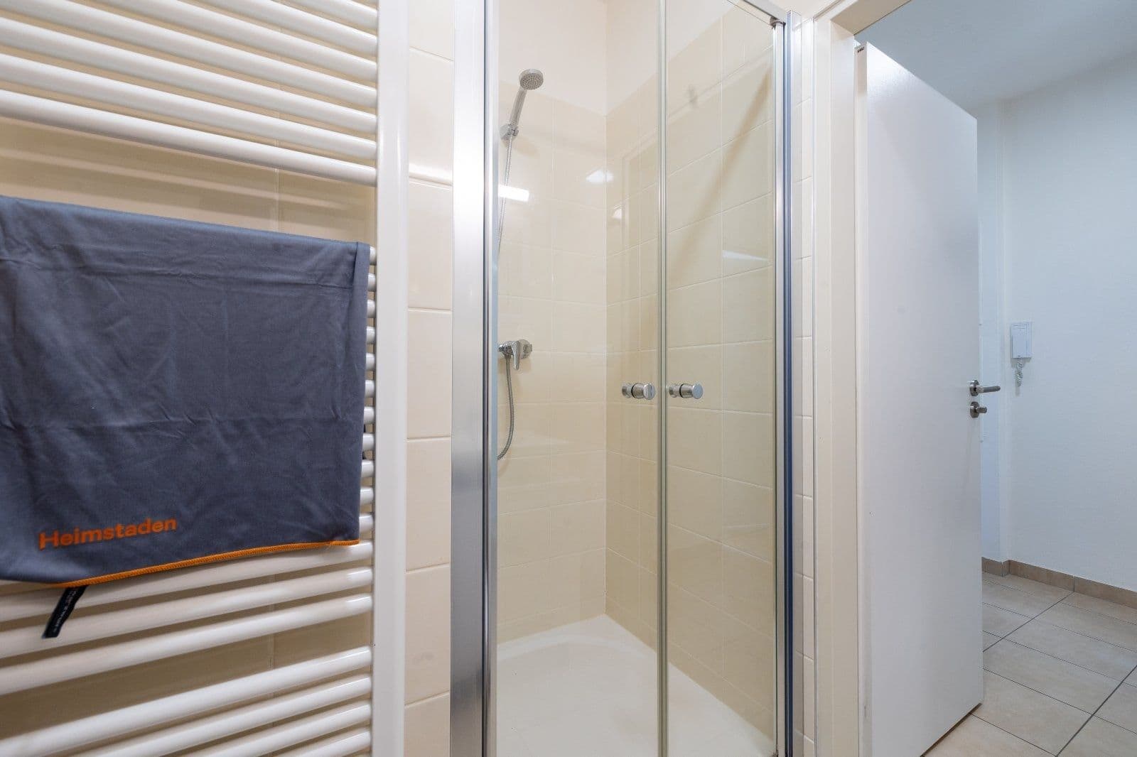 Pronájem bytu 1+kk 27 m², Magisterská, Plzeň, Plzeňský kraj Pronájem bytu 1+kk 27 m², Magisterská, Plzeň, Plzeňský kraj
