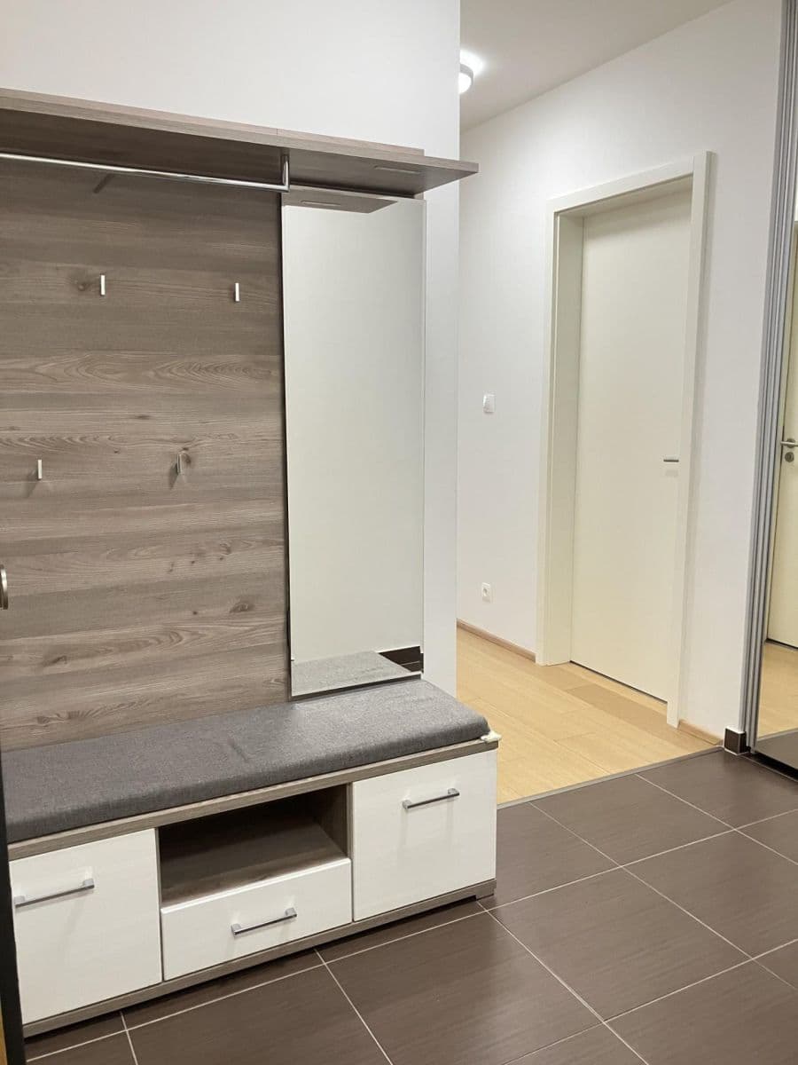 Prodej bytu 3+kk 80 m², K Beranovu, Praha, Praha Prodej bytu 3+kk 80 m², K Beranovu, Praha, Praha