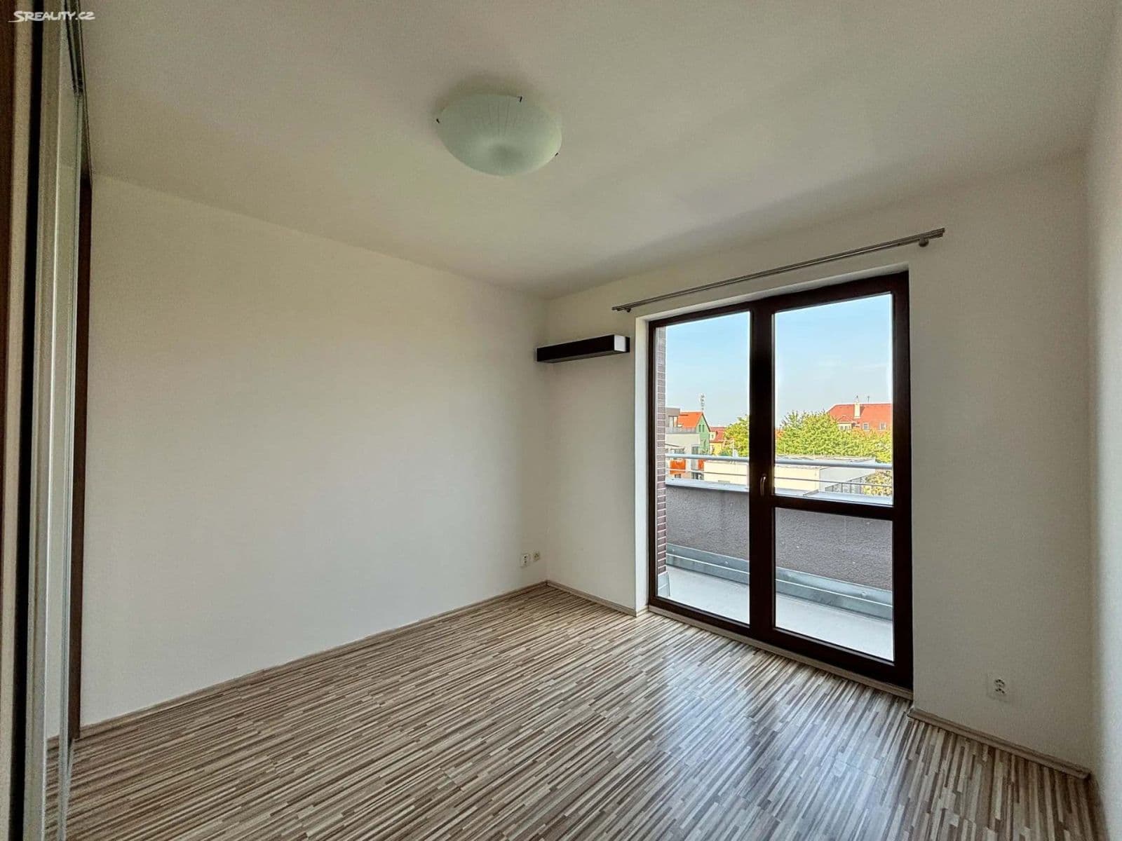 Prodej bytu 2+kk 43 m², U Výstavby, Praha, Praha Prodej bytu 2+kk 43 m², U Výstavby, Praha, Praha