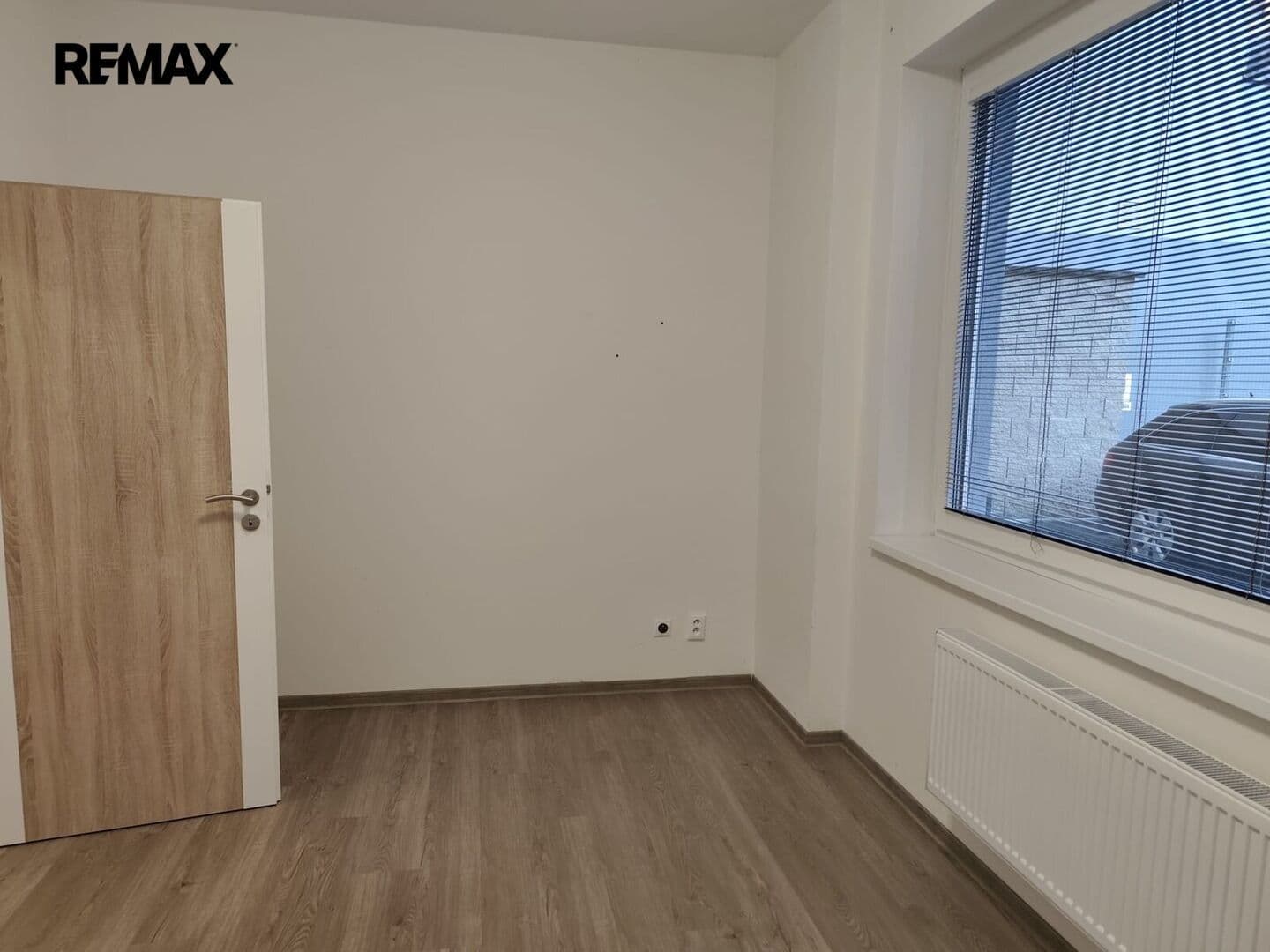 Pronájem bytu 2+kk 70 m², Moskevská, Karlovy Vary, Karlovarský kraj Pronájem bytu 2+kk 70 m², Moskevská, Karlovy Vary, Karlovarský kraj