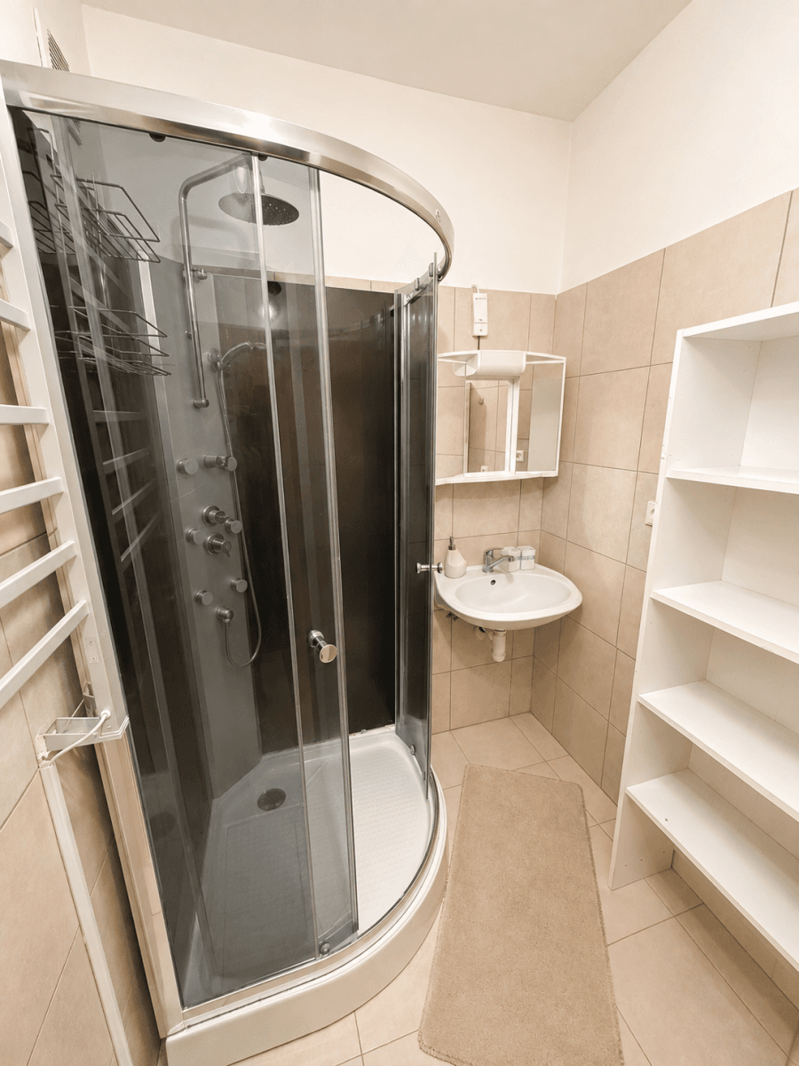 Prodej bytu 3+1 72 m², Wolkerova, Planá, Plzeňský kraj Prodej bytu 3+1 72 m², Wolkerova, Planá, Plzeňský kraj