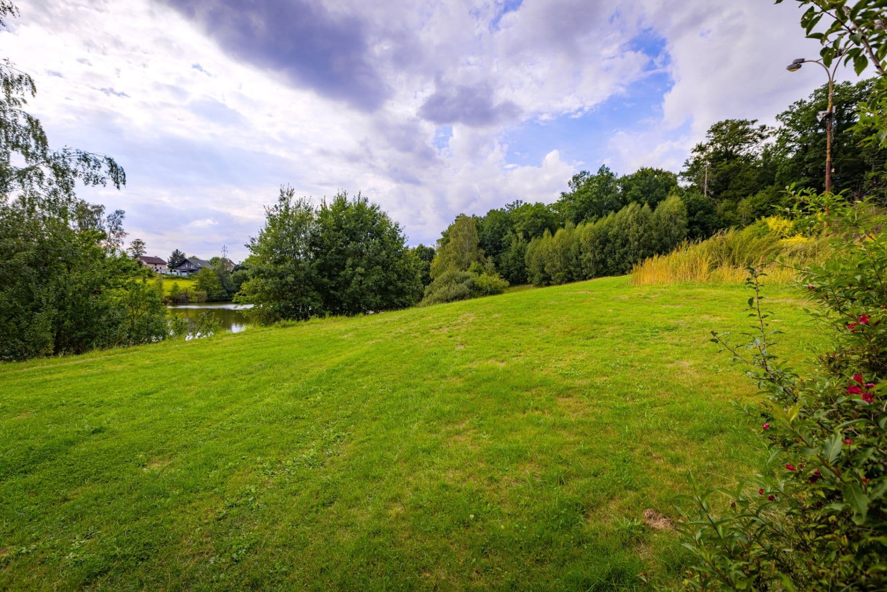 Prodej pozemku 19.506 m², Liberec, Liberecký kraj Prodej pozemku 19.506 m², Liberec, Liberecký kraj