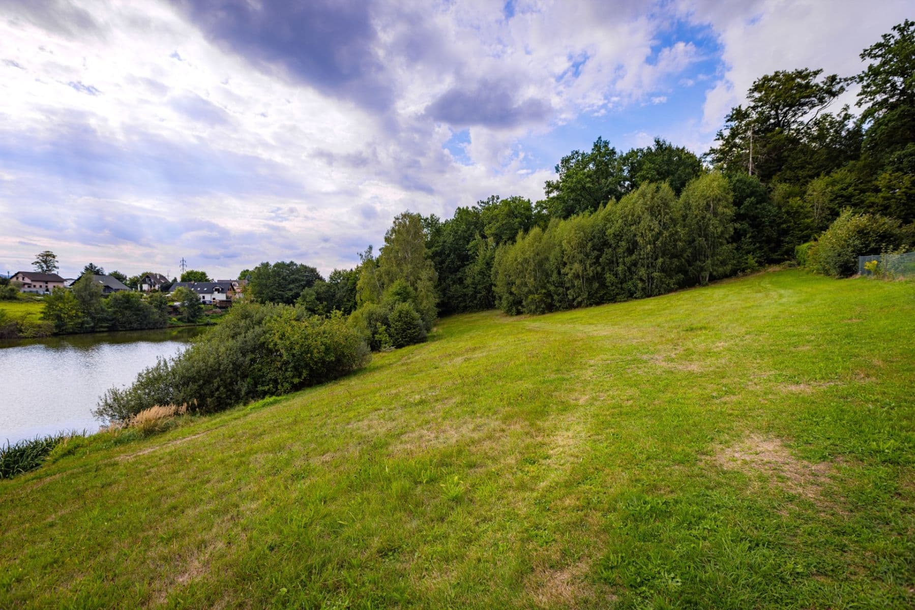 Prodej pozemku 19.506 m², Liberec, Liberecký kraj Prodej pozemku 19.506 m², Liberec, Liberecký kraj