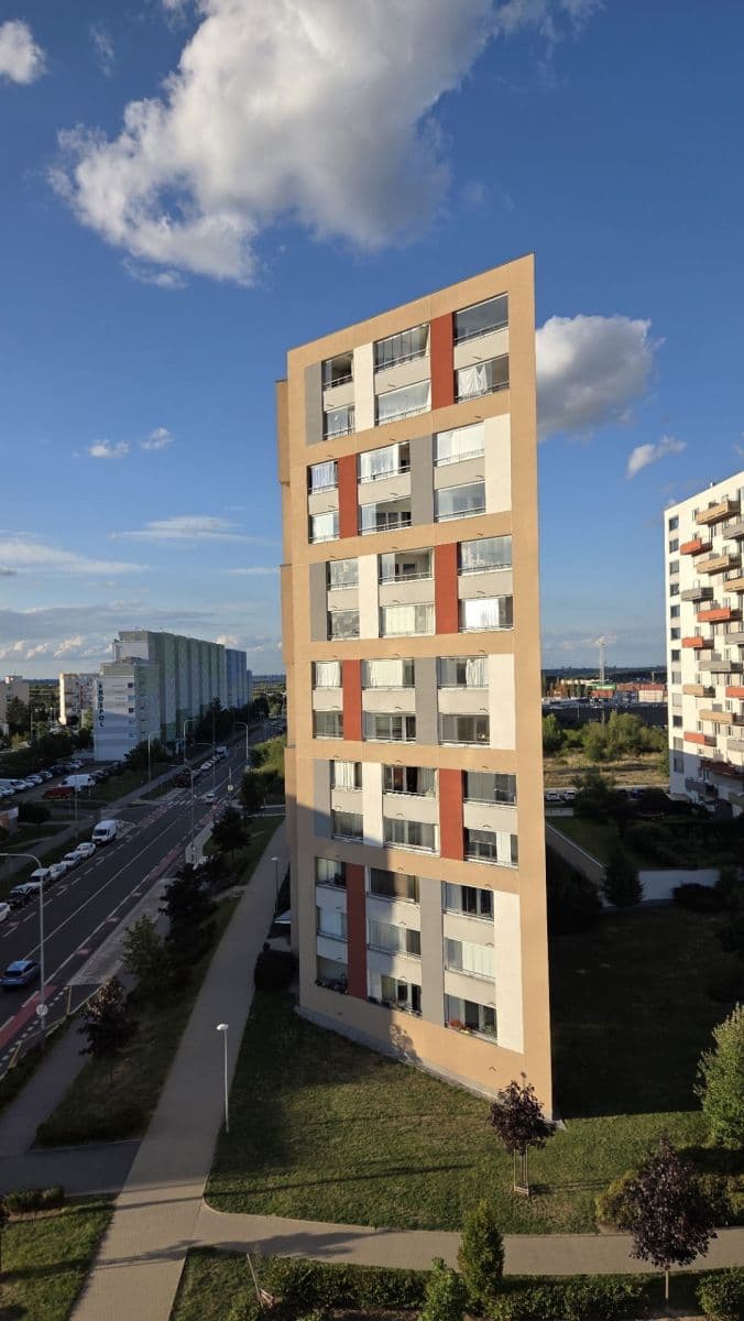 Pronájem bytu 1+kk 30 m², Hornoměcholupská, Praha, Praha Pronájem bytu 1+kk 30 m², Hornoměcholupská, Praha, Praha