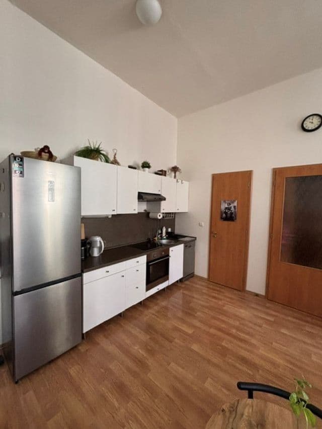 Pronájem bytu 2+kk 45 m², Bartošova, Brno, Jihomoravský kraj Pronájem bytu 2+kk 45 m², Bartošova, Brno, Jihomoravský kraj