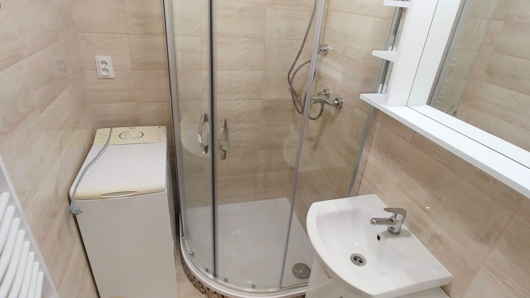 Pronájem bytu 1+kk 30 m², Černého, Praha, Praha Pronájem bytu 1+kk 30 m², Černého, Praha, Praha