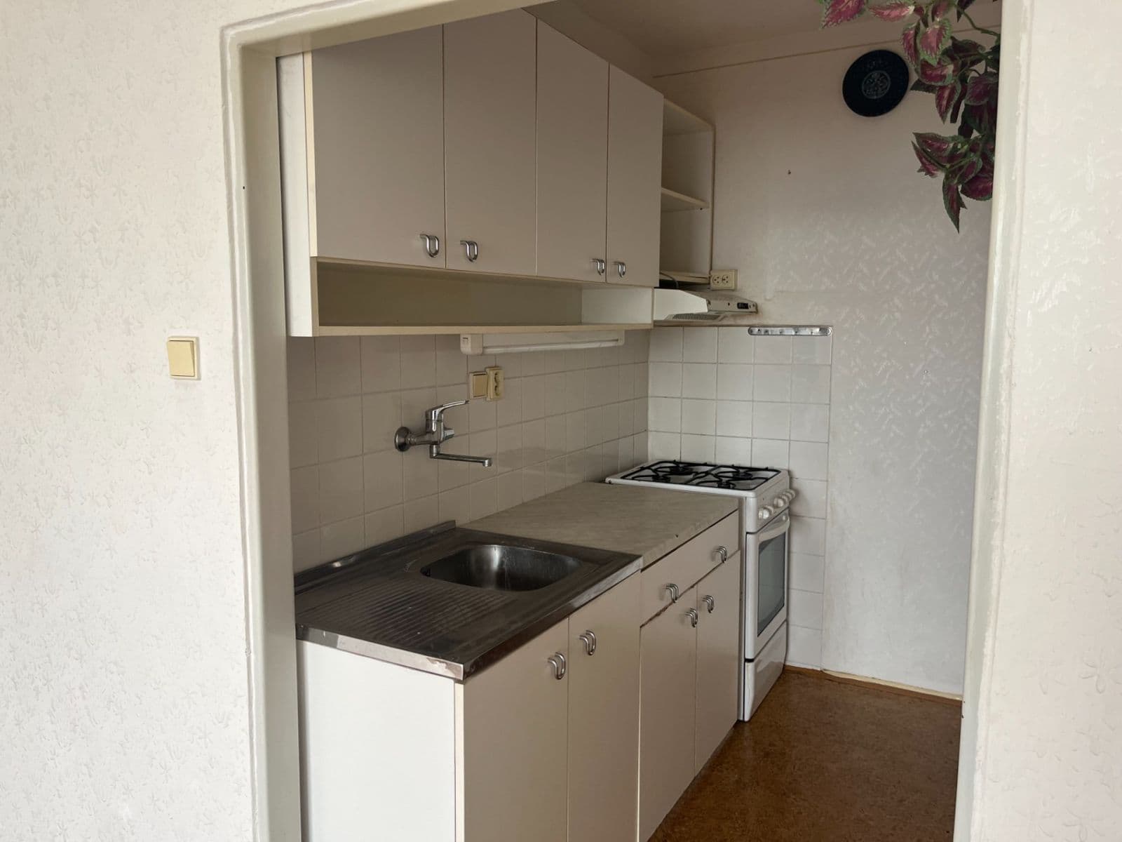 Prodej bytu 2+kk 45 m², Tatarkova, Praha, Praha Prodej bytu 2+kk 45 m², Tatarkova, Praha, Praha