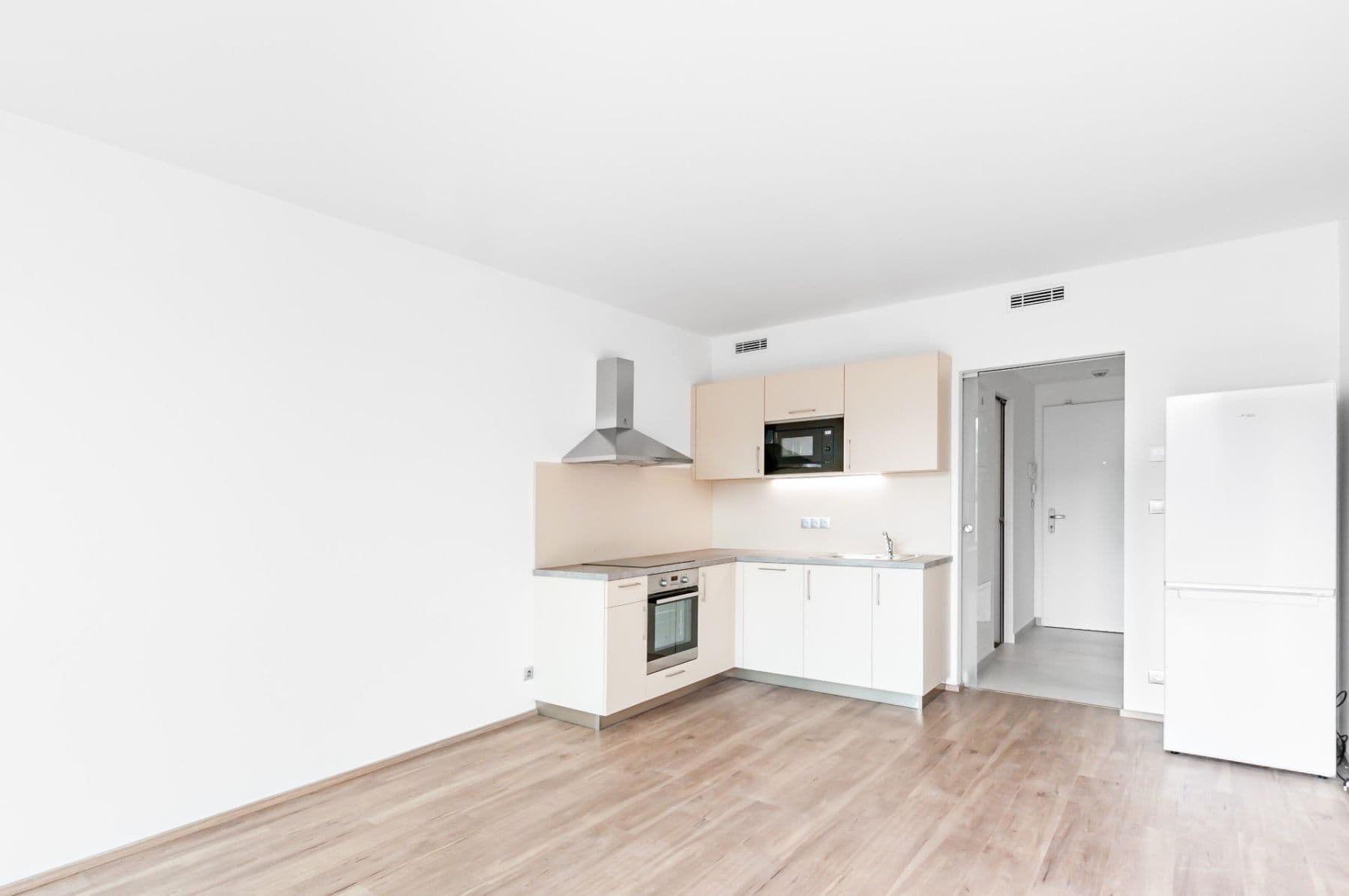 Pronájem bytu 1+kk 36 m², Kurta Konráda, Praha, Praha Pronájem bytu 1+kk 36 m², Kurta Konráda, Praha, Praha
