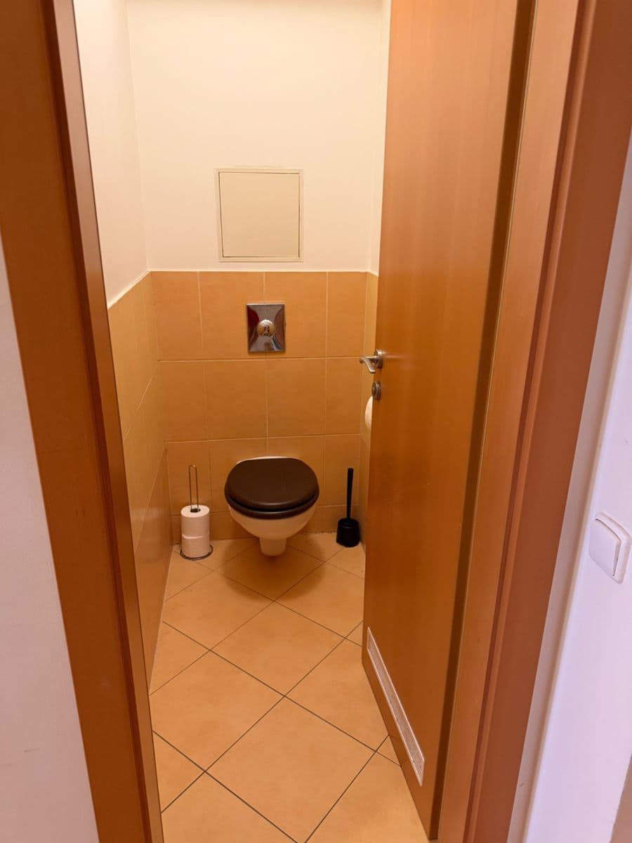 Pronájem bytu 2+kk 65 m², Nová kolonie, Praha, Praha Pronájem bytu 2+kk 65 m², Nová kolonie, Praha, Praha