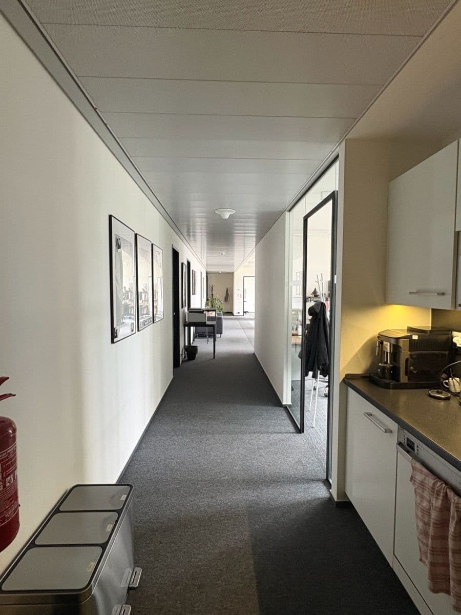 Pronájem kanceláře 182 m², Voctářova, Praha, Praha Pronájem kanceláře 182 m², Voctářova, Praha, Praha