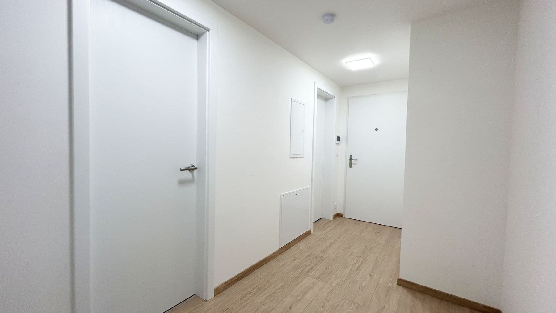 Pronájem bytu 2+kk 85 m², Cihlářská, Hostivice, Středočeský kraj Pronájem bytu 2+kk 85 m², Cihlářská, Hostivice, Středočeský kraj