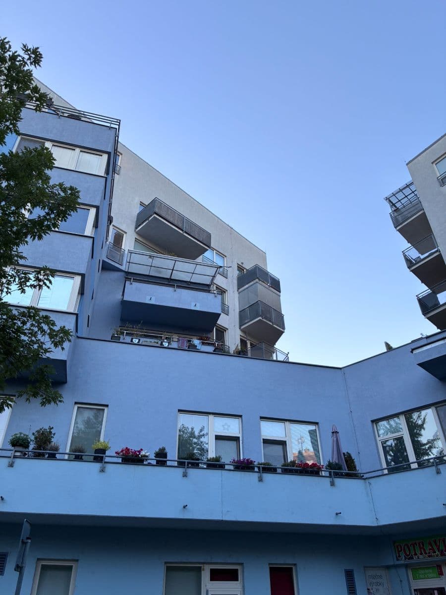 Pronájem bytu 2+kk 65 m², Kudrnova, Praha, Praha Pronájem bytu 2+kk 65 m², Kudrnova, Praha, Praha