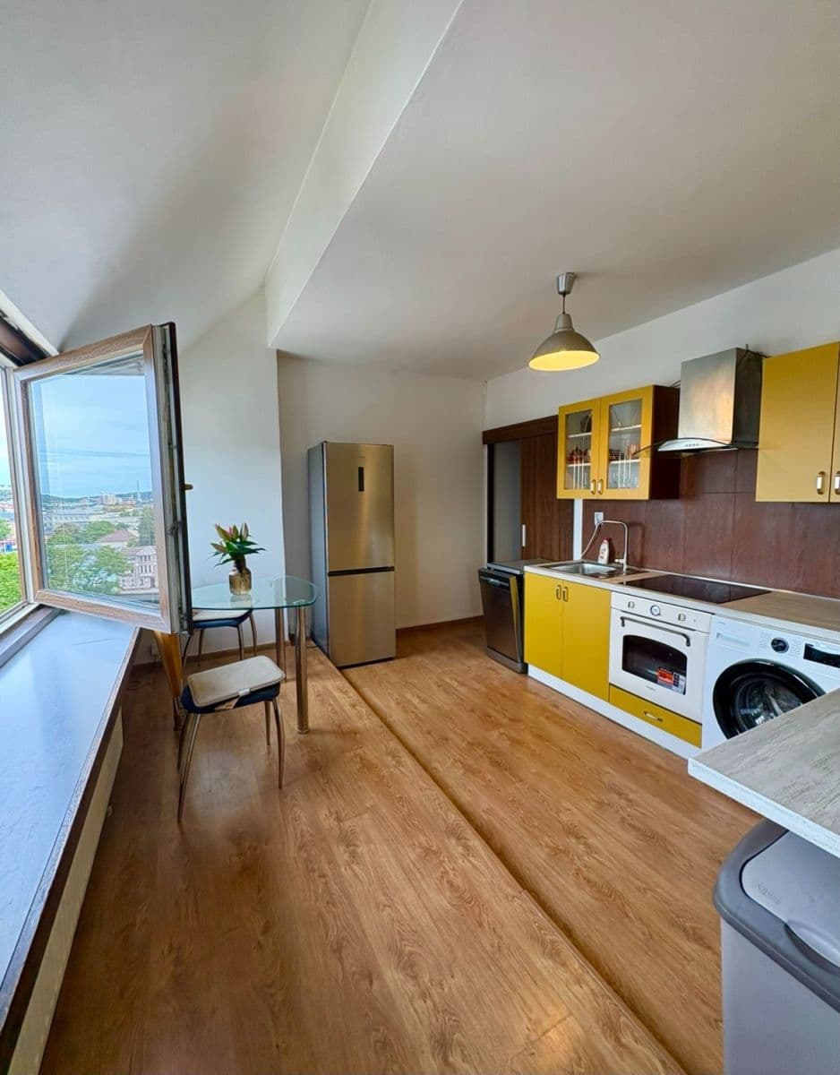 Pronájem bytu 2+1 55 m², Zelená, Ostrava, Moravskoslezský kraj Pronájem bytu 2+1 55 m², Zelená, Ostrava, Moravskoslezský kraj