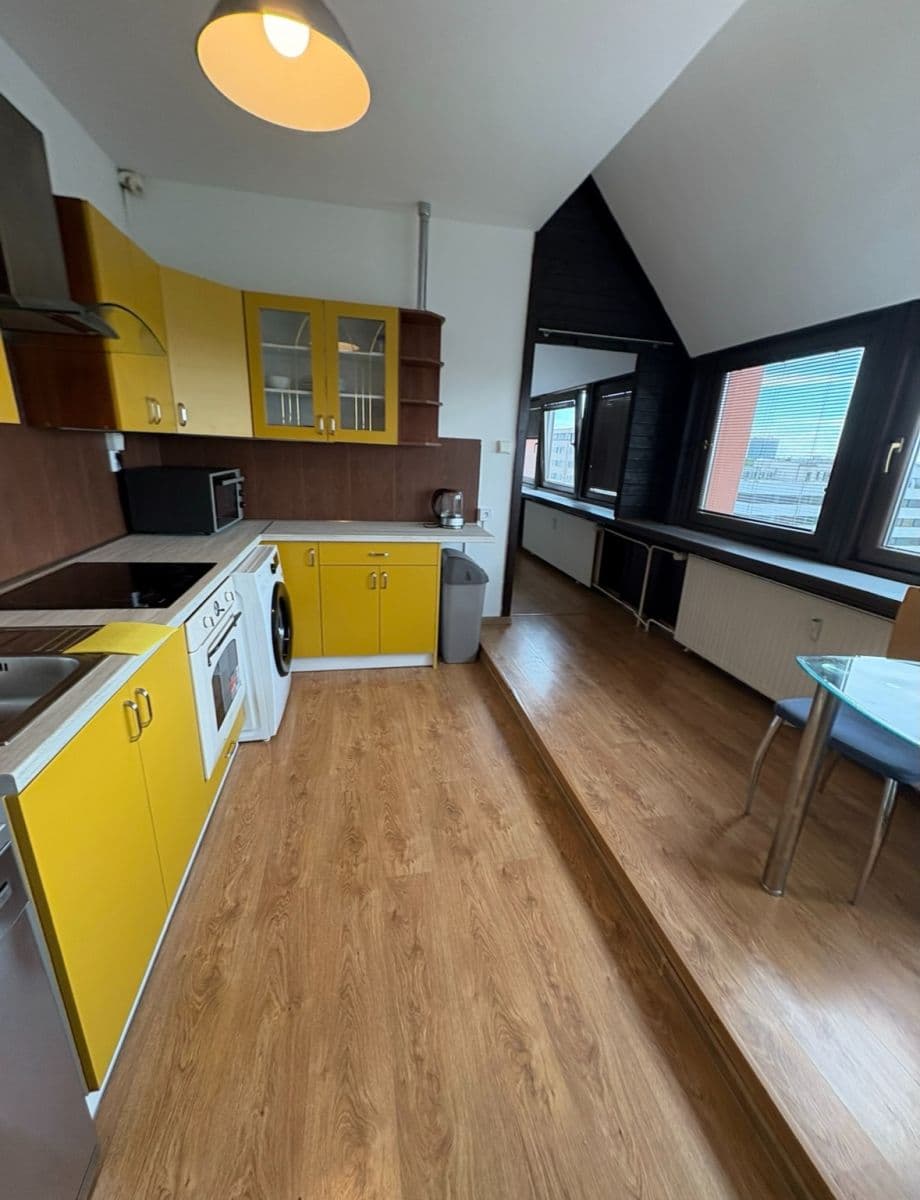 Pronájem bytu 2+1 55 m², Zelená, Ostrava, Moravskoslezský kraj Pronájem bytu 2+1 55 m², Zelená, Ostrava, Moravskoslezský kraj
