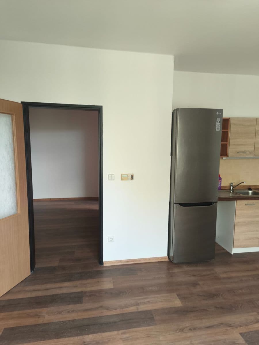 Prodej bytu 1+kk 37 m², Třídvorská, Kolín, Středočeský kraj Prodej bytu 1+kk 37 m², Třídvorská, Kolín, Středočeský kraj