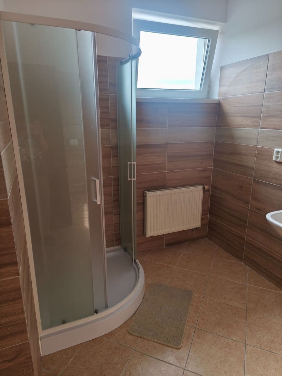 Prodej bytu 1+kk 37 m², Třídvorská, Kolín, Středočeský kraj Prodej bytu 1+kk 37 m², Třídvorská, Kolín, Středočeský kraj