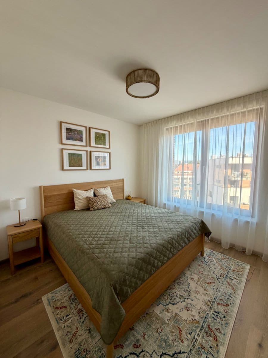 Pronájem bytu 2+1 51 m², Košická, Ružinov, Bratislavský kraj Pronájem bytu 2+1 51 m², Košická, Ružinov, Bratislavský kraj