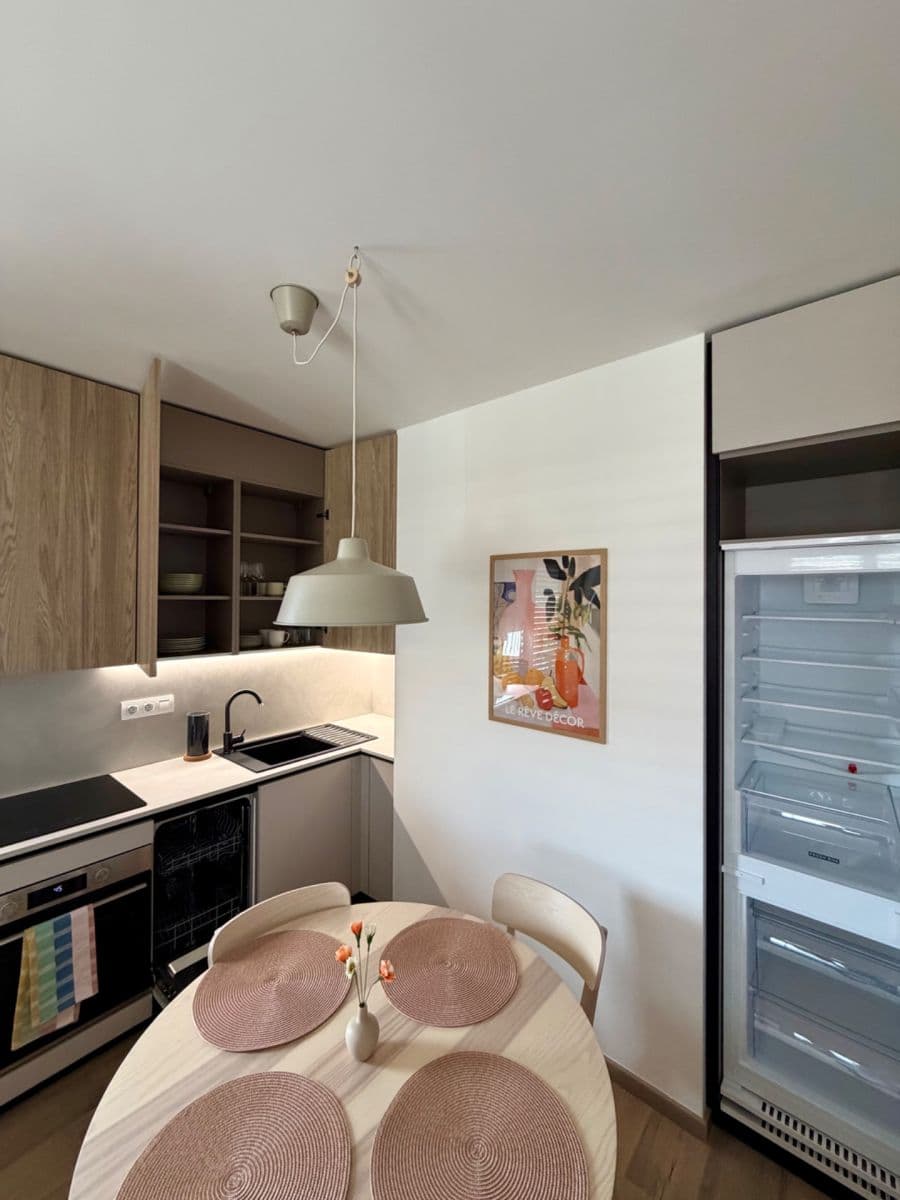 Pronájem bytu 2+1 51 m², Košická, Ružinov, Bratislavský kraj Pronájem bytu 2+1 51 m², Košická, Ružinov, Bratislavský kraj