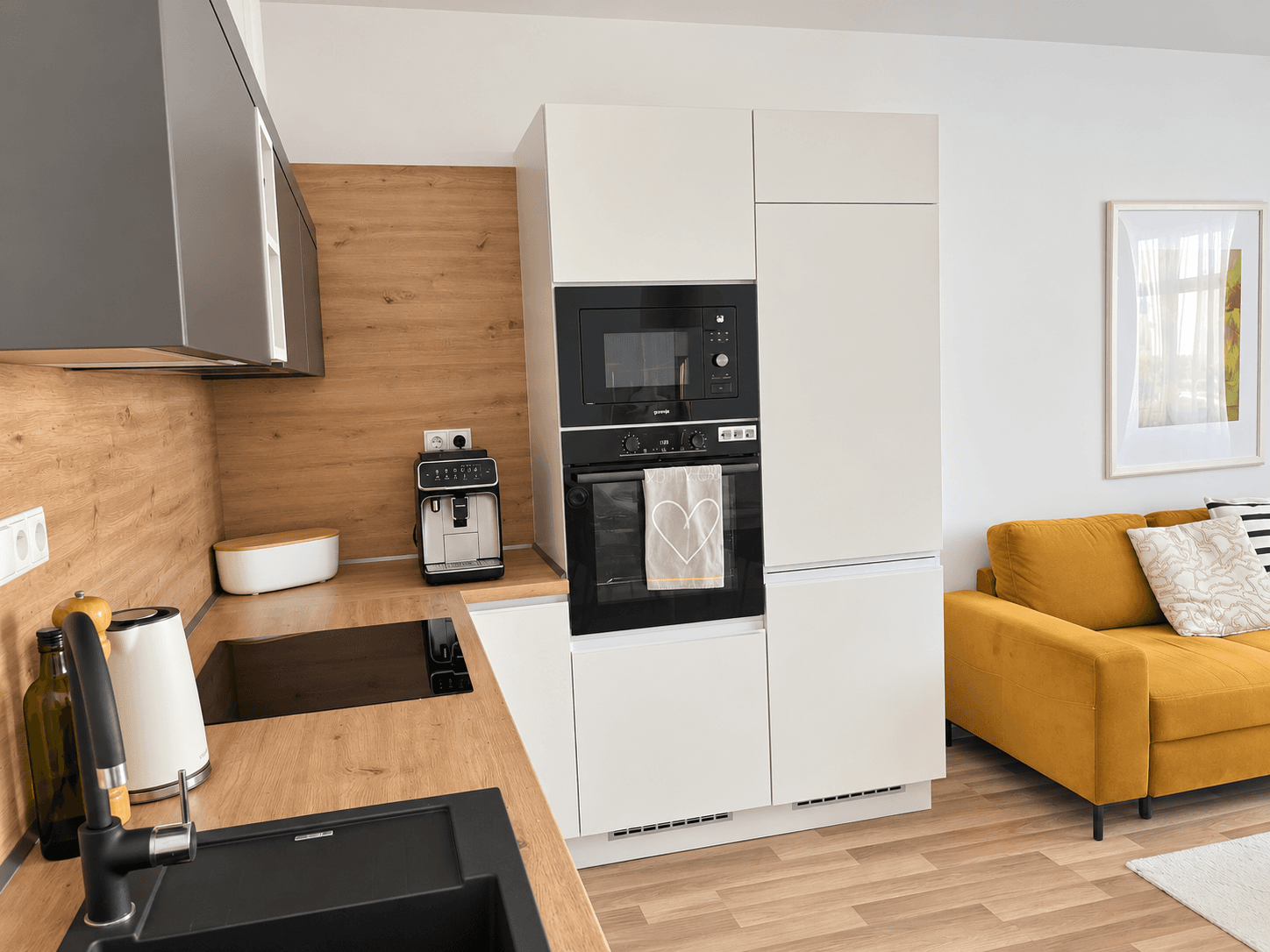 Prodej bytu 2+kk 47 m², Karla Guta, Praha, Praha Prodej bytu 2+kk 47 m², Karla Guta, Praha, Praha