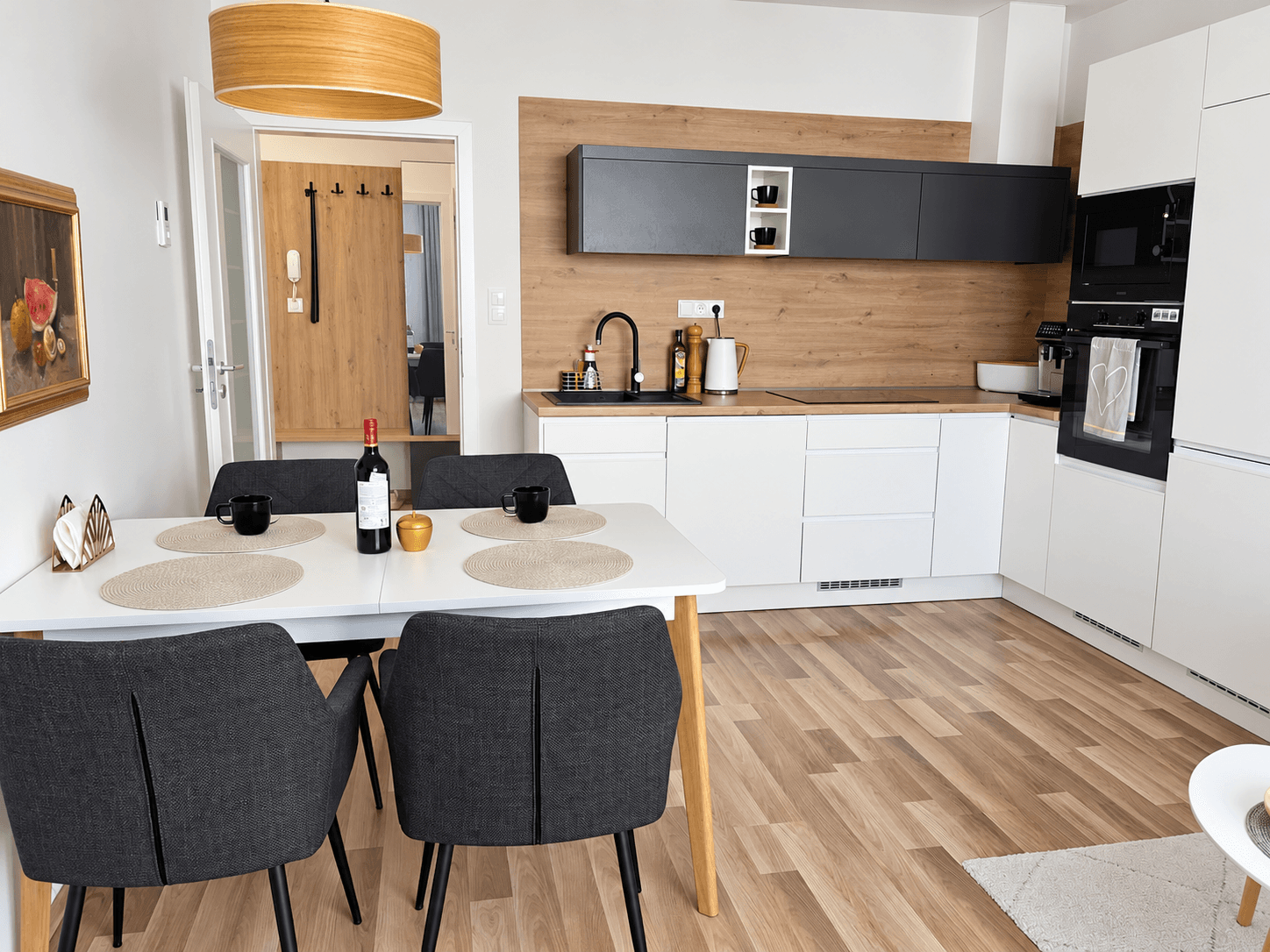 Prodej bytu 2+kk 47 m², Karla Guta, Praha, Praha Prodej bytu 2+kk 47 m², Karla Guta, Praha, Praha