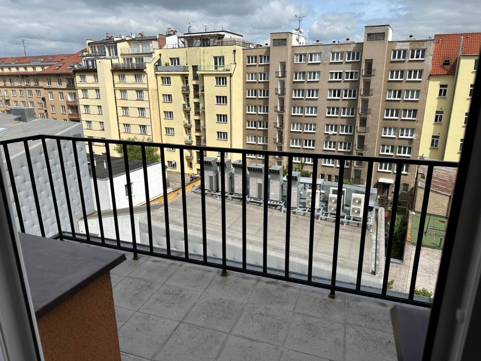 Pronájem bytu 1+1 39 m², Poupětova, Praha, Praha Pronájem bytu 1+1 39 m², Poupětova, Praha, Praha