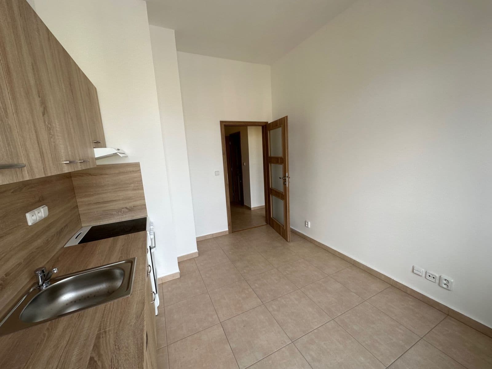 Pronájem bytu 1+1 39 m², Poupětova, Praha, Praha Pronájem bytu 1+1 39 m², Poupětova, Praha, Praha
