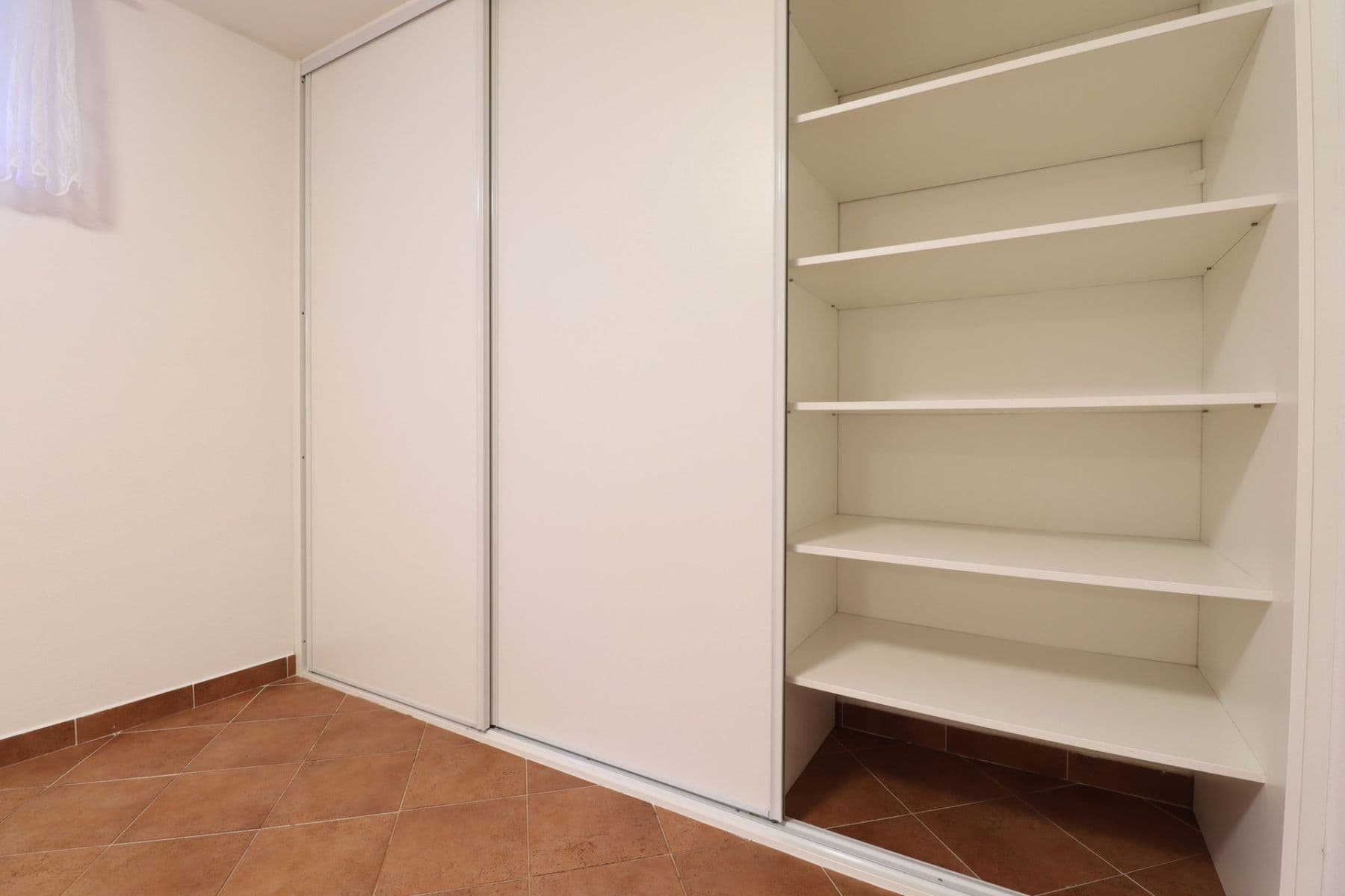 Pronájem bytu 1+kk 33 m², K náměstí, Praha, Praha Pronájem bytu 1+kk 33 m², K náměstí, Praha, Praha