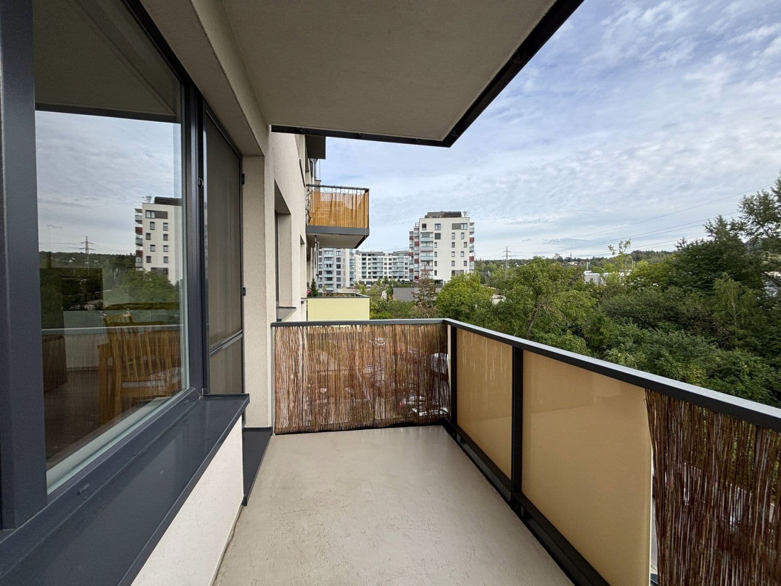 Pronájem bytu 1+kk 33 m², Granitova, Praha, Praha Pronájem bytu 1+kk 33 m², Granitova, Praha, Praha