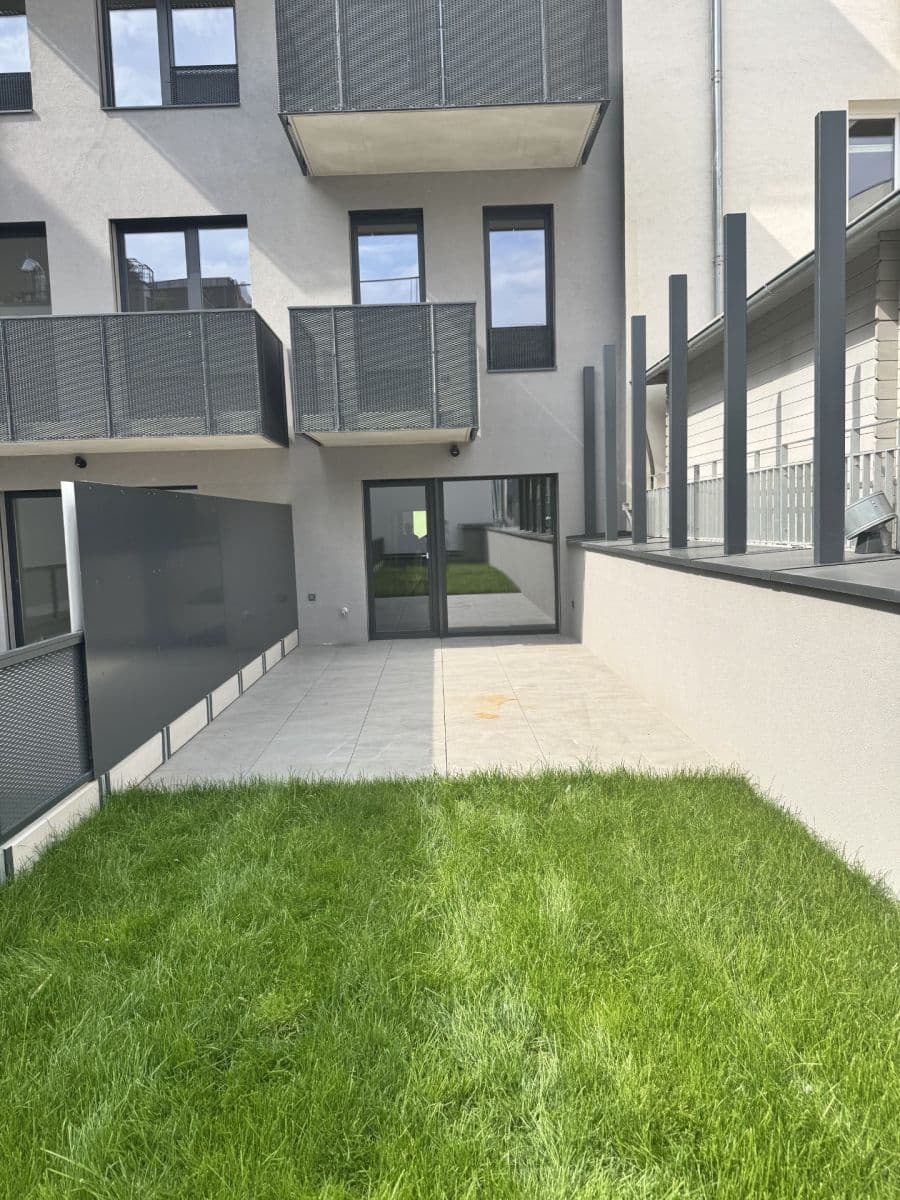 Prodej bytu 2+kk 65 m², Drahobejlova, Praha, Praha Prodej bytu 2+kk 65 m², Drahobejlova, Praha, Praha