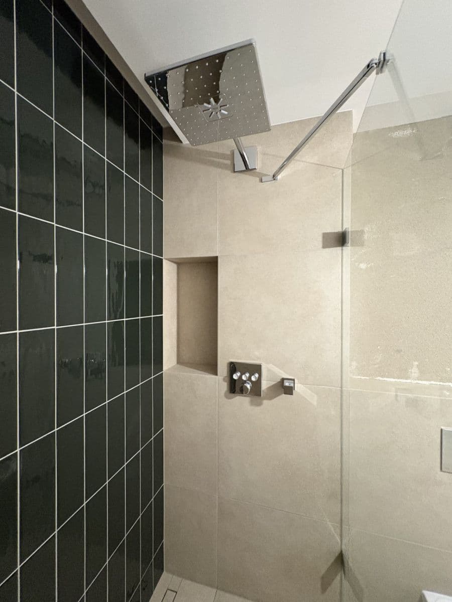 Prodej bytu 2+kk 65 m², Drahobejlova, Praha, Praha Prodej bytu 2+kk 65 m², Drahobejlova, Praha, Praha