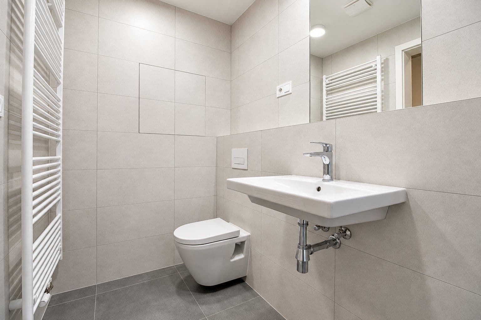 Pronájem bytu 2+kk 48 m², Českobrodská, Praha, Praha Pronájem bytu 2+kk 48 m², Českobrodská, Praha, Praha