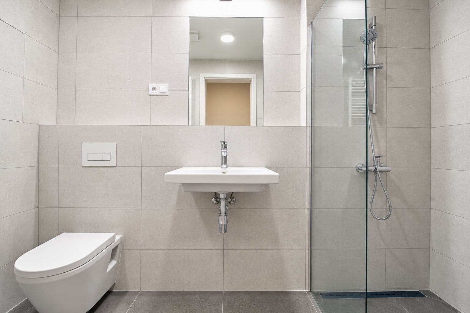 Pronájem bytu 2+kk 48 m², Českobrodská, Praha, Praha Pronájem bytu 2+kk 48 m², Českobrodská, Praha, Praha