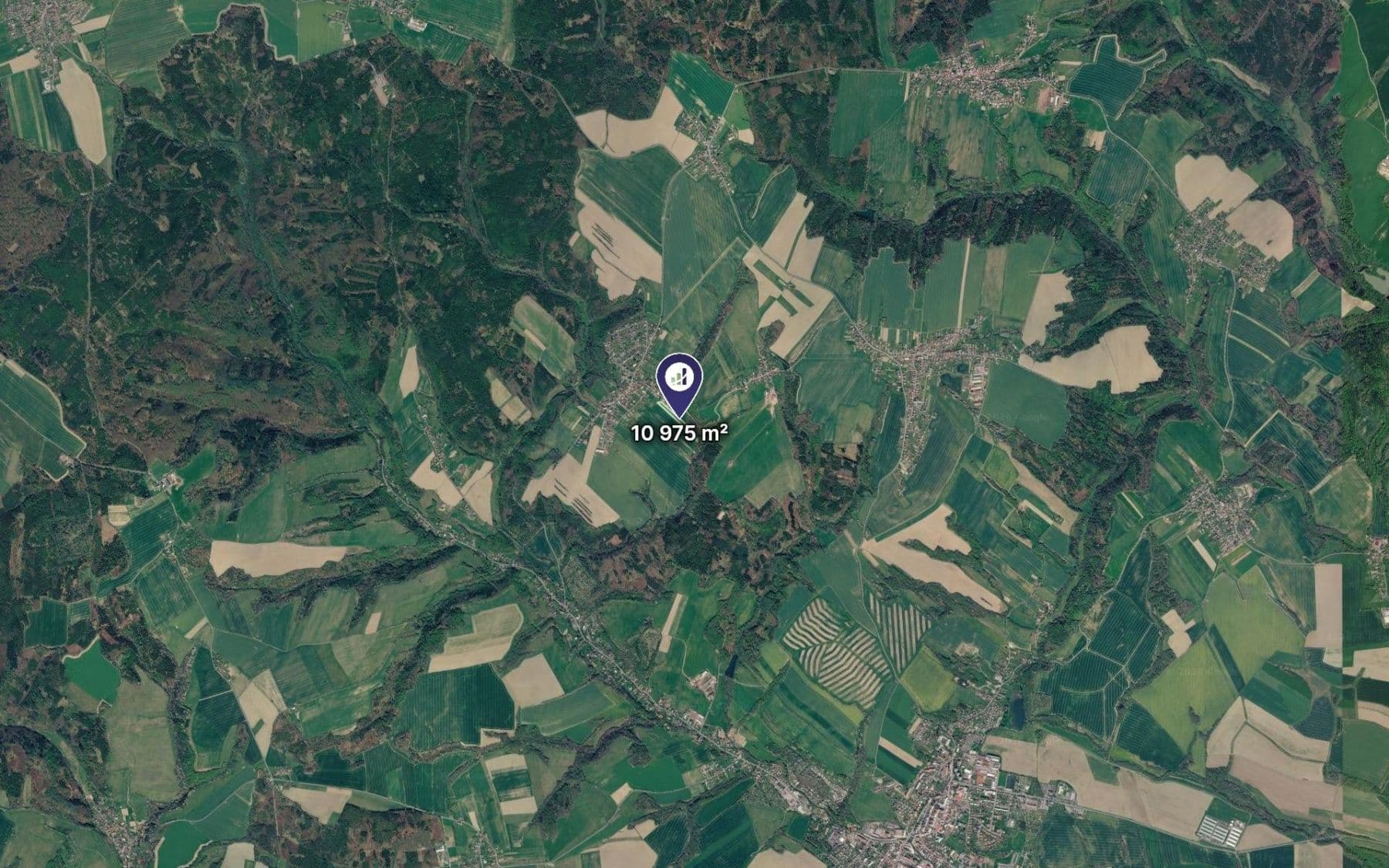Prodej pozemku 10.975 m², Slatina, Moravskoslezský kraj Prodej pozemku 10.975 m², Slatina, Moravskoslezský kraj