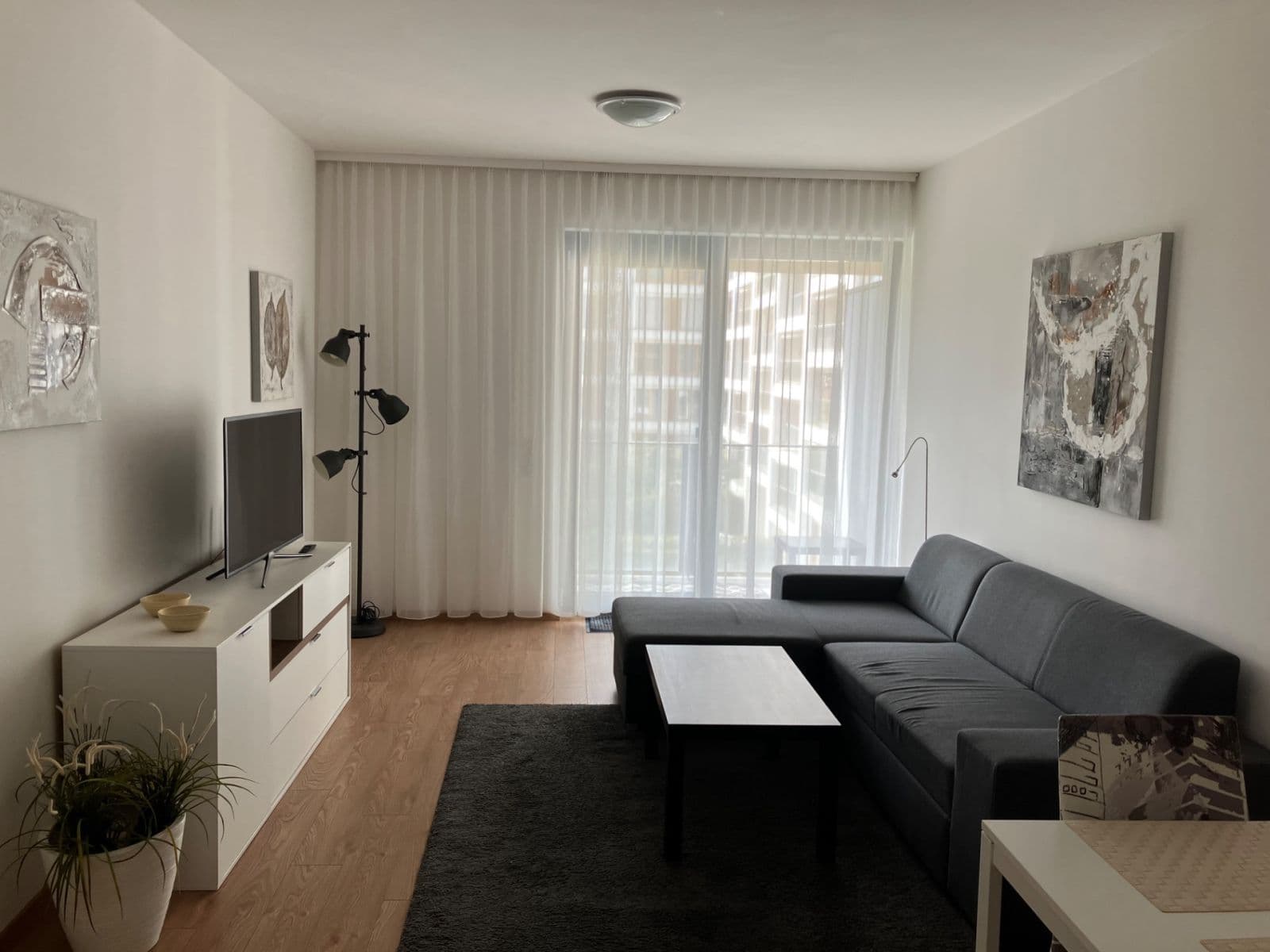 Pronájem bytu 2+kk 64 m², U Mlýnského kanálu, Praha, Praha Pronájem bytu 2+kk 64 m², U Mlýnského kanálu, Praha, Praha