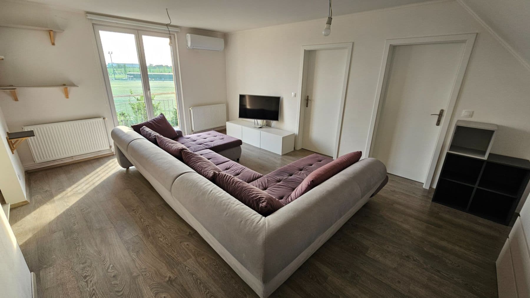 Pronájem bytu 3+1 67 m², Gabčíkova, Nehvizdy, Středočeský kraj Pronájem bytu 3+1 67 m², Gabčíkova, Nehvizdy, Středočeský kraj