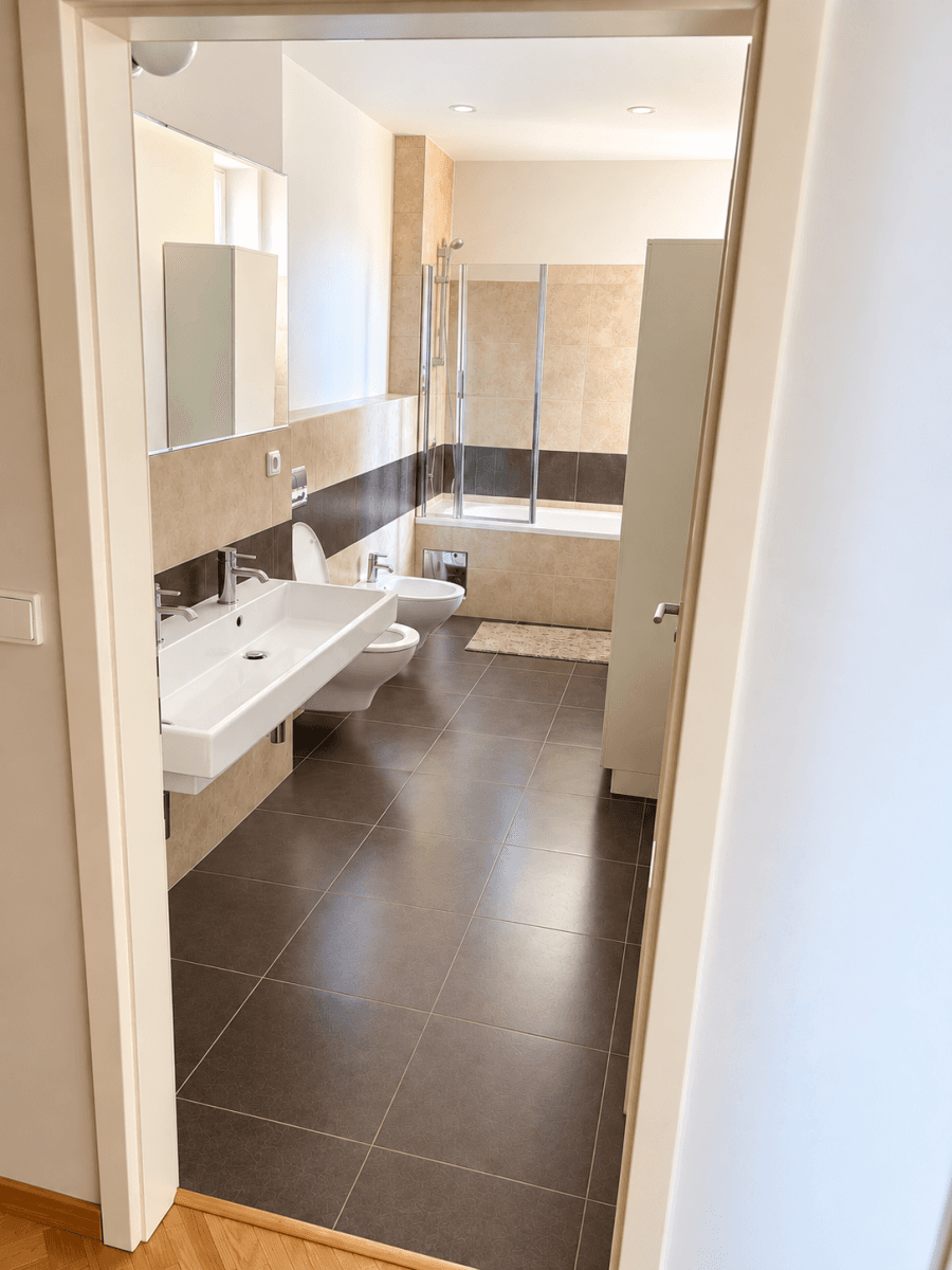 Prodej bytu 3+1 92 m², Šafaříkova, Praha, Praha Prodej bytu 3+1 92 m², Šafaříkova, Praha, Praha