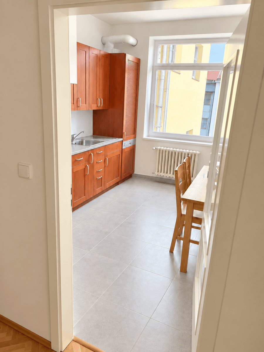 Prodej bytu 3+1 92 m², Šafaříkova, Praha, Praha Prodej bytu 3+1 92 m², Šafaříkova, Praha, Praha