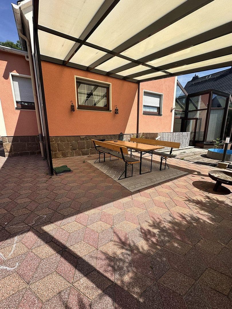 Prodej domu 173 m², pozemek 709 m², Lichtenstein/Sachsen, Sasko Prodej domu 173 m², pozemek 709 m², Lichtenstein/Sachsen, Sasko
