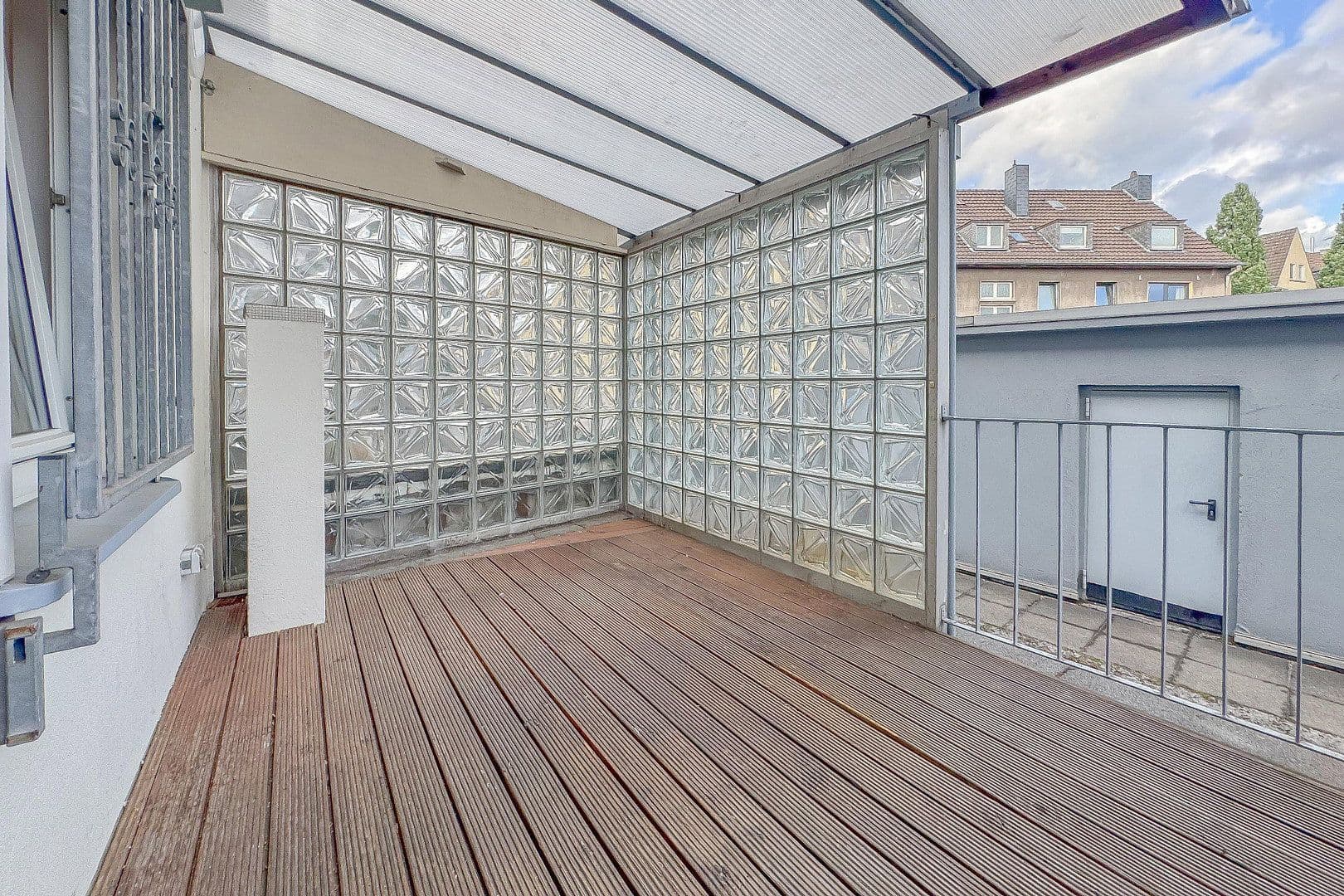 Pronájem bytu 3+1 88 m², Ruhrstraße 13-15, Witten, Severní Porýní-Vestfálsko Pronájem bytu 3+1 88 m², Ruhrstraße 13-15, Witten, Severní Porýní-Vestfálsko