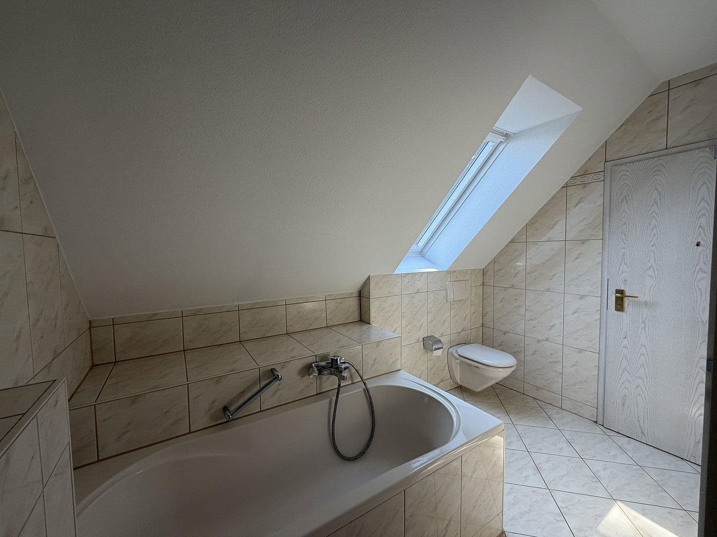 Prodej bytu 3+1 92 m², Sonnenstrasse 8a, Zirndorf, Bavorsko Prodej bytu 3+1 92 m², Sonnenstrasse 8a, Zirndorf, Bavorsko