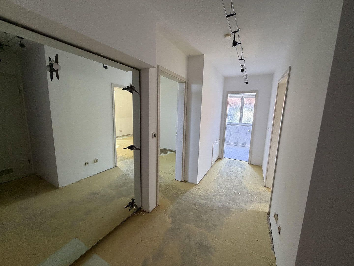 Prodej bytu 3+1 92 m², Sonnenstrasse 8a, Zirndorf, Bavorsko Prodej bytu 3+1 92 m², Sonnenstrasse 8a, Zirndorf, Bavorsko