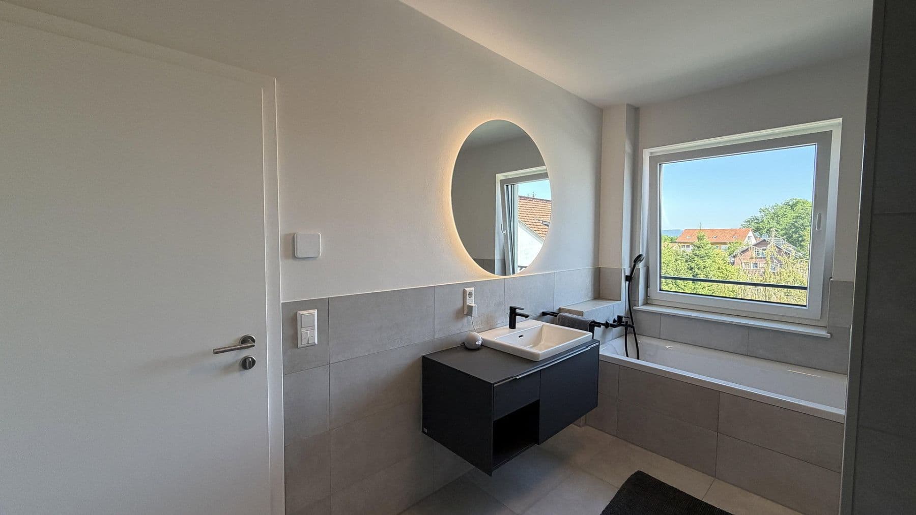 Prodej domu 127 m², pozemek 376 m², Magister-Goldner-Platz 7b, Kulmbach, Bavorsko Prodej domu 127 m², pozemek 376 m², Magister-Goldner-Platz 7b, Kulmbach, Bavorsko