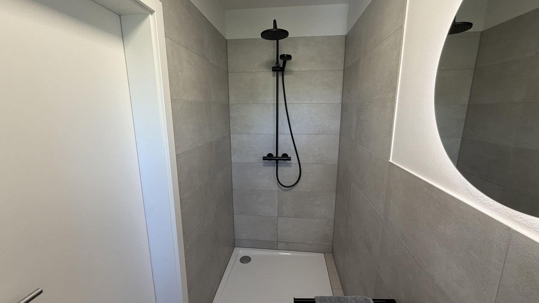 Prodej domu 127 m², pozemek 376 m², Magister-Goldner-Platz 7b, Kulmbach, Bavorsko Prodej domu 127 m², pozemek 376 m², Magister-Goldner-Platz 7b, Kulmbach, Bavorsko